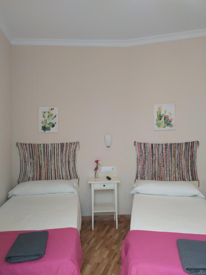 Pension Azahar Севілья Екстер'єр фото